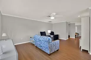 12134 96th Pl, Seminole, FL 33772 - Photo 11