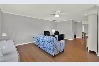 12134 96th Place, Seminole, FL 33772 - Photo 9