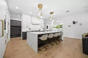 3611 W Barcelona St, Tampa, FL 33629 - Photo 11