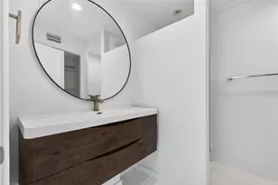 8505 Blind Pass Dr, Treasure Island, FL 33706 - Photo 67