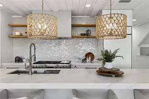 8505 Blind Pass Dr, Treasure Island, FL 33706 - Photo 17