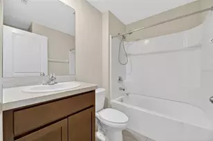 1324 Ocean Spray Dr, Ruskin, FL 33570 - Photo 11