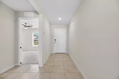 1324 Ocean Spray Drive, Ruskin, FL 33570 - Photo 5