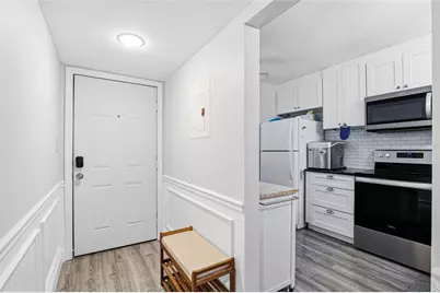 2424 W Tampa Bay Boulevard #M404, Tampa, FL 33607 - Photo 7