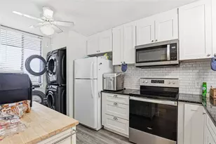 2424 W Tampa Bay Blvd, Tampa, FL 33607 - Photo 11