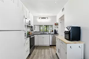 2424 W Tampa Bay Blvd, Tampa, FL 33607 - Photo 13