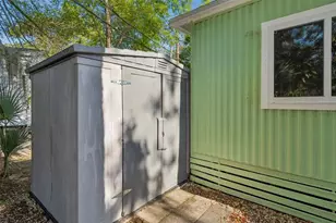 823 Elkan Dr, Tarpon Springs, FL 34689 - Photo 21