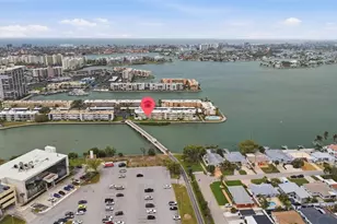 7465 Bay Island Dr S, South Pasadena, FL 33707 - Photo 35