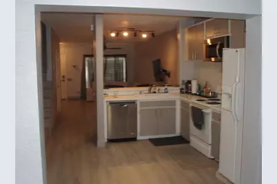 6210 Bayside Key Drive, Tampa, FL 33615 - Photo 7