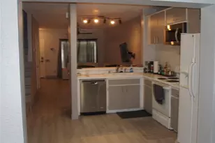 6210 Bayside Key Dr, Tampa, FL 33615 - Photo 7