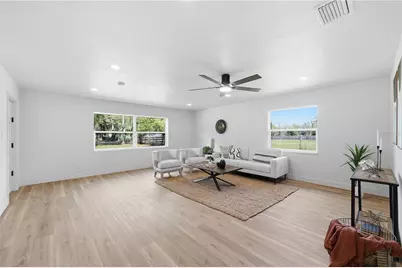 2711 Washington Road, Valrico, FL 33594 - Photo 5