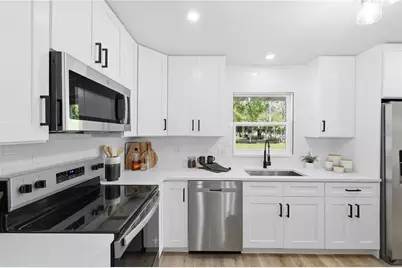 2711 Washington Road, Valrico, FL 33594 - Photo 11