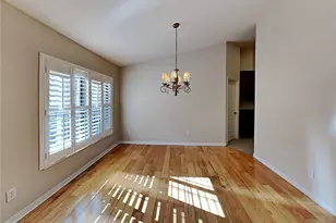 2004 Abbey Trace Dr, Dover, FL 33527 - Photo 9