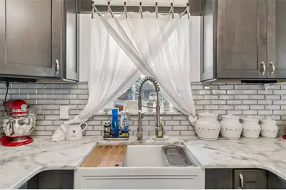 1409 Nelson Avenue, Clearwater, FL 33755 - Photo 9