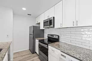 9940 7th Way N, Saint Petersburg, FL 33702 - Photo 11