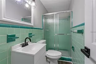 835 35th Ave S, Saint Petersburg, FL 33705 - Photo 3