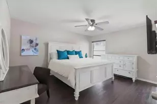 2074 Sunset Point Rd, Clearwater, FL 33765 - Photo 19
