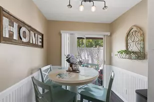 2074 Sunset Point Rd, Clearwater, FL 33765 - Photo 5