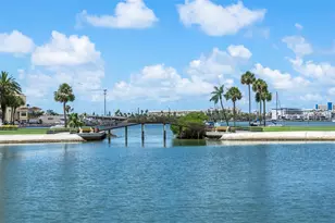 4725 Cove Cir, Saint Petersburg, FL 33708 - Photo 23