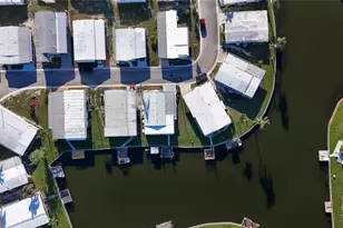 10190 N Lake Dr, Largo, FL 33773 - Photo 37