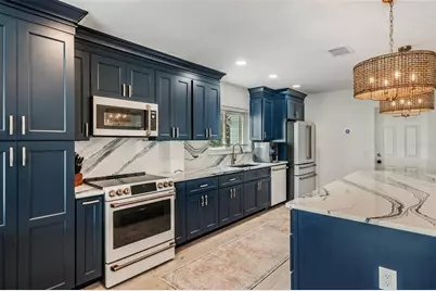 11425 5th Street E, Treasure Island, FL 33706 - Photo 29