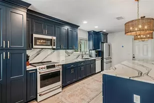 11425 5th St E, Treasure Island, FL 33706 - Photo 29