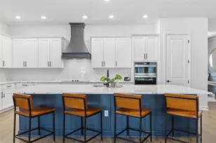 6105 Nikki Ln, Odessa, FL 33556 - Photo 7