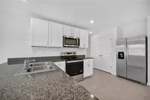 10231 Opaline Sky Ct, Riverview, FL 33578 - Photo 5