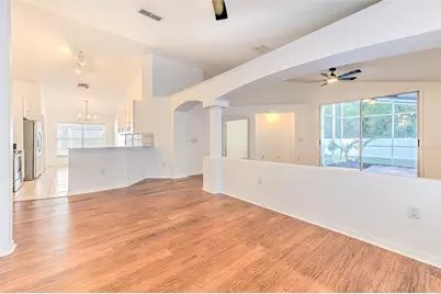 6910 Jamestown Manor Drive, Riverview, FL 33578 - Photo 13