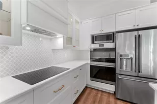 625 Tropical Breeze Wy, Tampa, FL 33602 - Photo 15