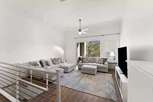 625 Tropical Breeze Wy, Tampa, FL 33602 - Photo 19