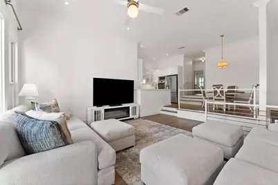 625 Tropical Breeze Way, Tampa, FL 33602 - Photo 7