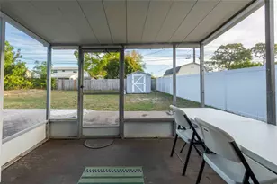 12401 Rose St, Seminole, FL 33772 - Photo 23