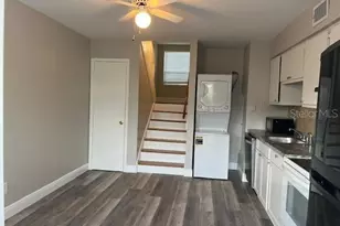 4220 La Dega Ct, Tampa, FL 33611 - Photo 3