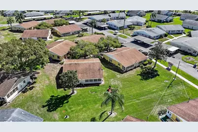 401 Dorchester Place #61, Sun City Center, FL 33573 - Photo 33