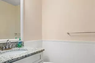 401 Dorchester Pl, Sun City Center, FL 33573 - Photo 19