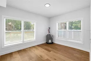 718 34th Ave S, Saint Petersburg, FL 33705 - Photo 25