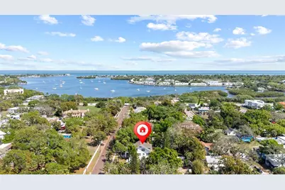 718 34th Avenue S, Saint Petersburg, FL 33705 - Photo 51