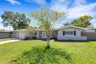 11436 Ridgewood Cir, Seminole, FL 33772 - Photo 1