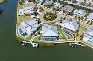 716 Pinckney Dr, Apollo Beach, FL 33572 - Photo 59