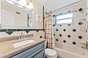 8230 128th St, Seminole, FL 33776 - Photo 37