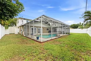 8230 128th St, Seminole, FL 33776 - Photo 15