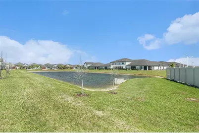 10231 Echo Dock Loop, San Antonio, FL 33576 - Photo 5