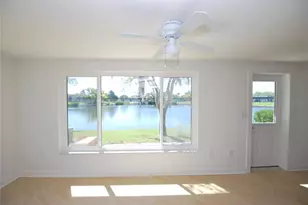4136 Stratford Dr, New Port Richey, FL 34652 - Photo 15