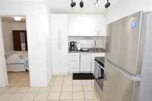 156 146th Ave E, Madeira Beach, FL 33708 - Photo 9