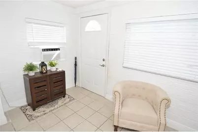 156 146th Avenue E #B, Madeira Beach, FL 33708 - Photo 5