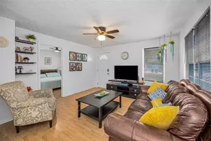 1918 Macomber Ave, Clearwater, FL 33755 - Photo 9