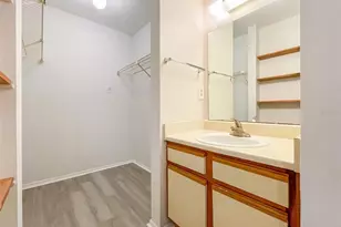 1400 Gandy Blvd N, Saint Petersburg, FL 33702 - Photo 19