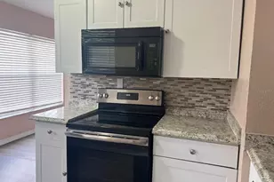 7015 Ponderosa Dr, Tampa, FL 33637 - Photo 5