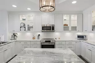 17715 Gulf Blvd, Redington Shores, FL 33708 - Photo 9